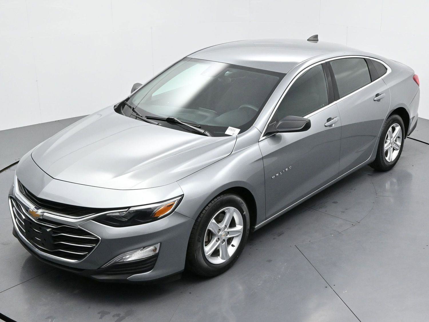 Used 2023 Chevrolet Malibu LS image 37
