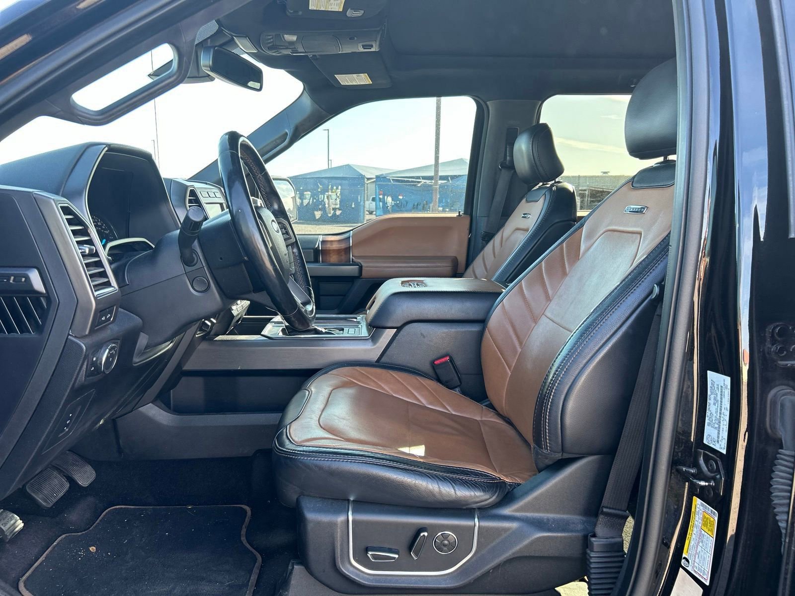 Used 2017 Ford F150 Limited AWD/4WD image 14