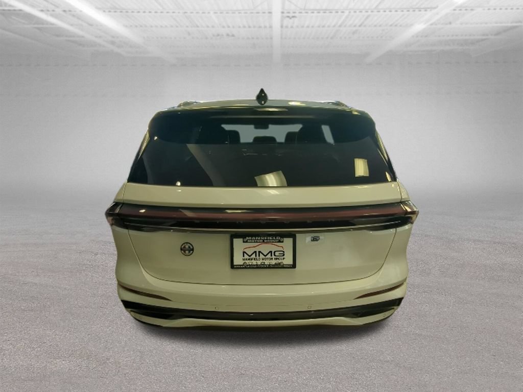 New 2026 Lincoln Nautilus Reserve AWD/4WD image 7
