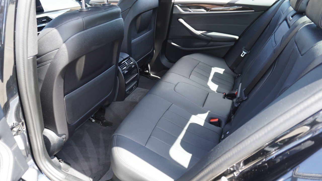 Used 2023 BMW 530i w/ M Sport Package RWD image 30