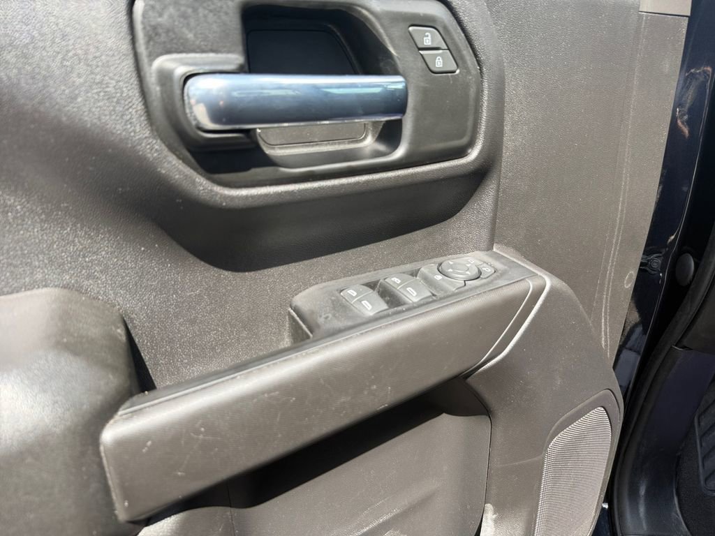Used 2023 Chevrolet Silverado 1500 Custom image 19