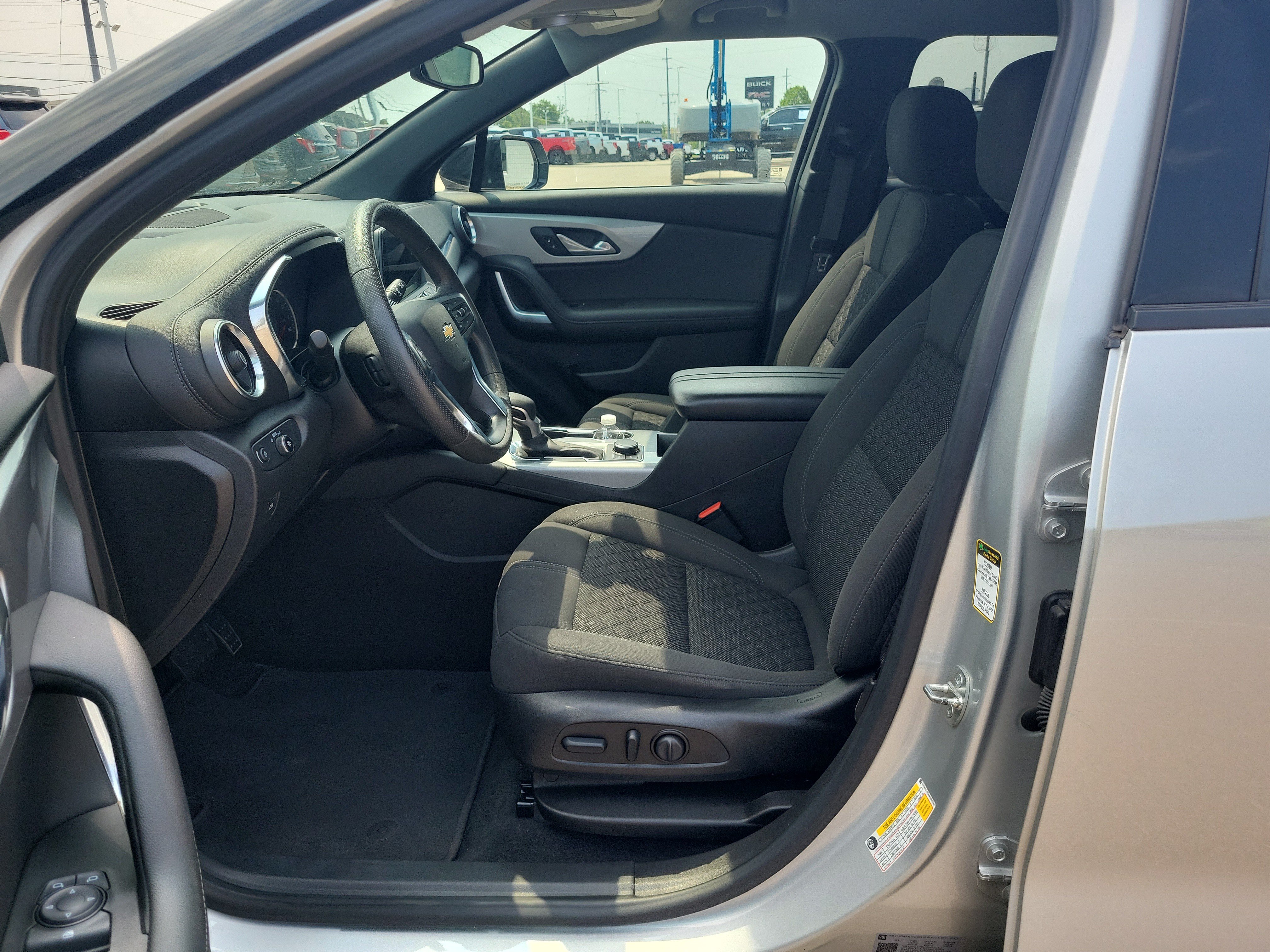 Used 2021 Chevrolet Blazer LT w/ Redline Edition FWD image 16