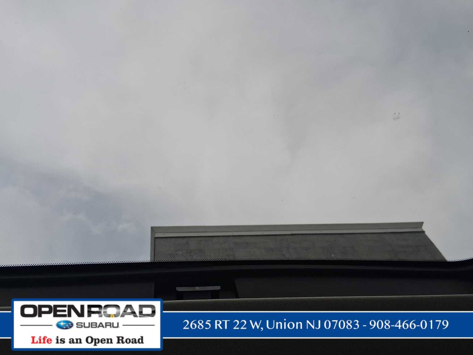 Used 2017 GMC Acadia Limited SLT image 13