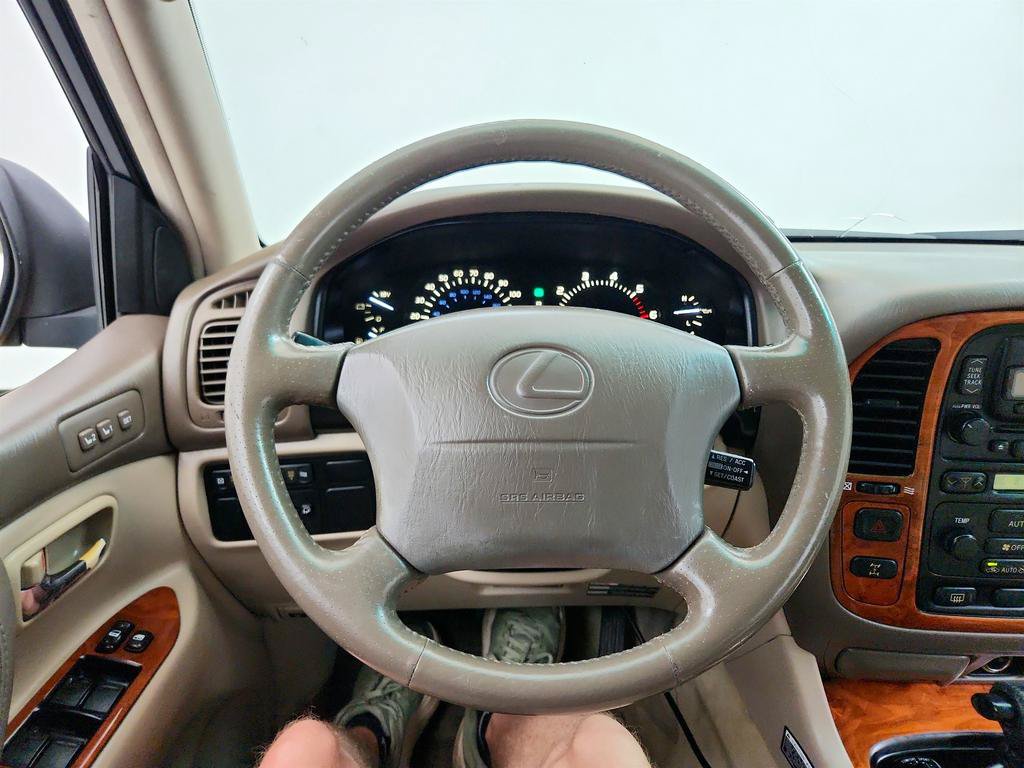 Used 1998 Lexus LX 470 4WD image 17