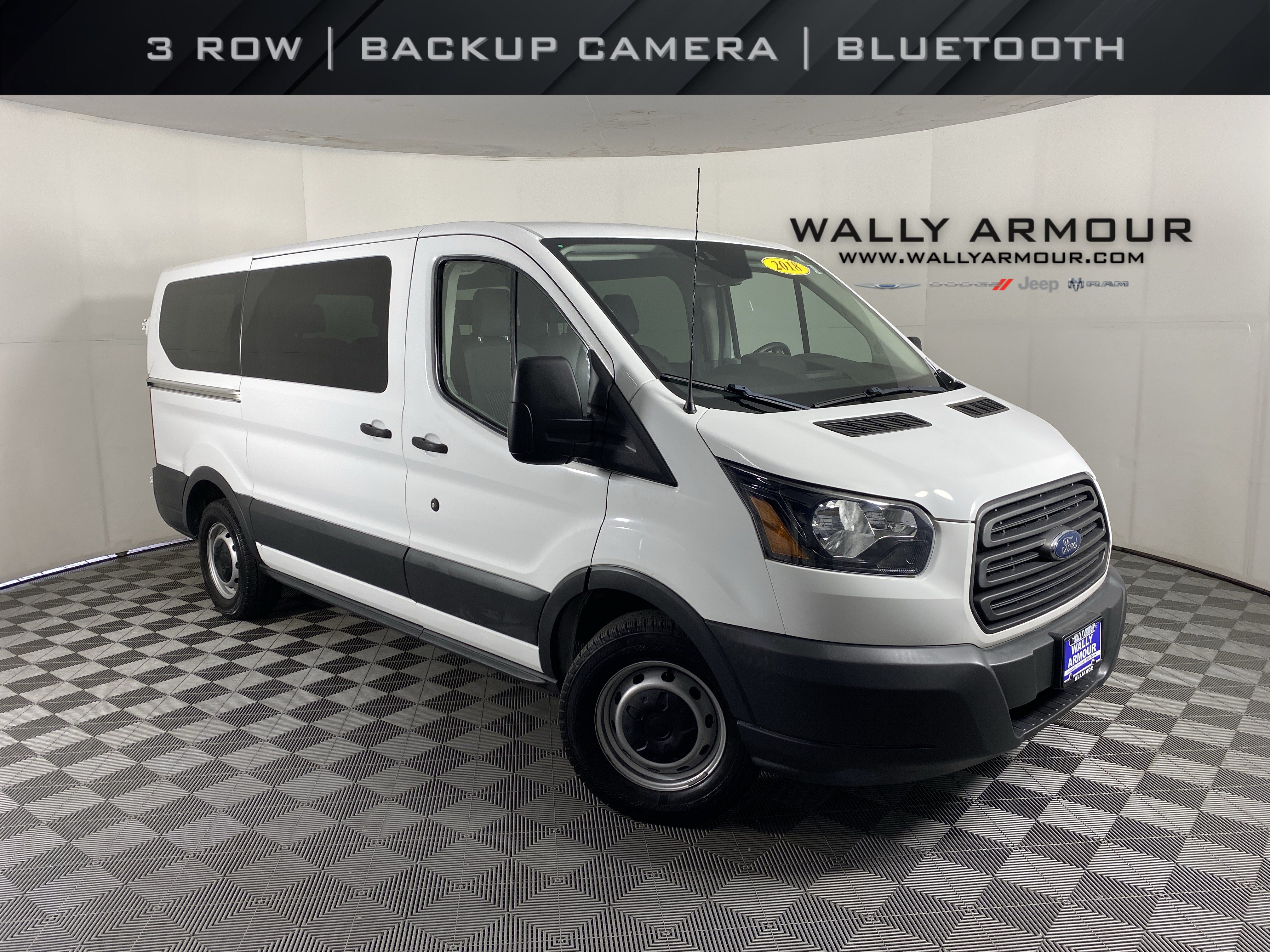 Used 2018 Ford Transit 150 XL RWD image 1
