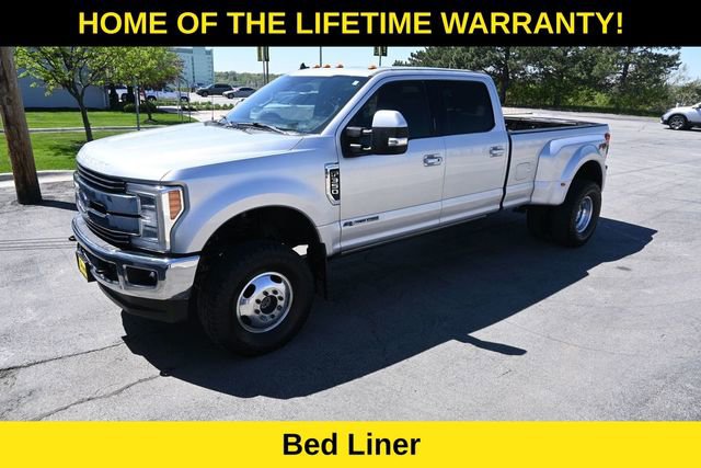 Used 2019 Ford F350 Lariat w/ Lariat Ultimate Package AWD/4WD image 11