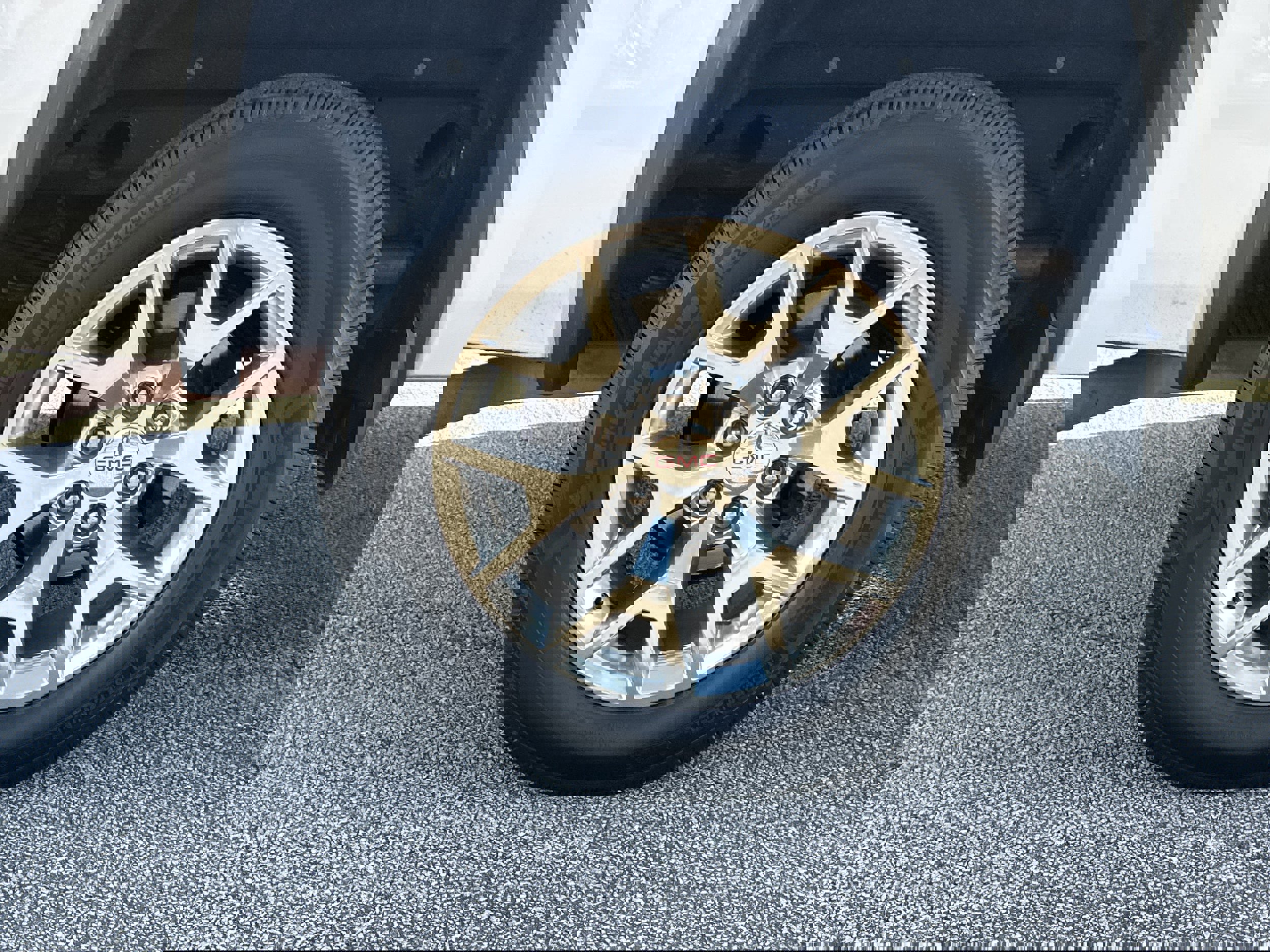 Used 2017 GMC Sierra 1500 SLT w/ SLT Premium Package image 17