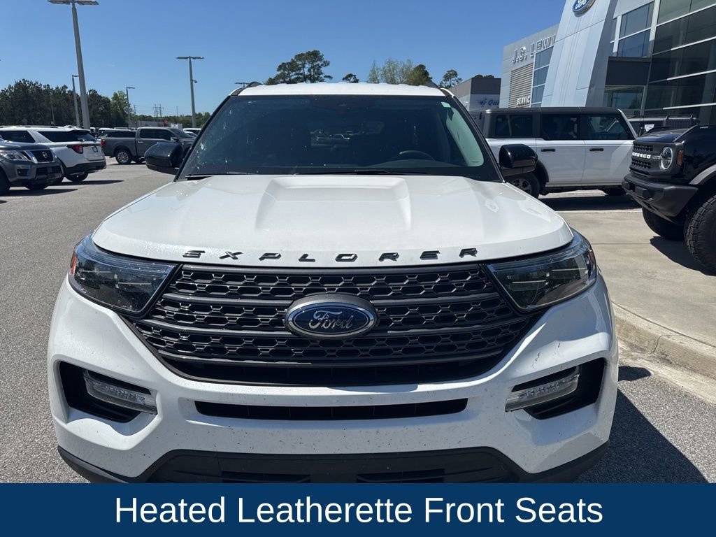 Certified 2023 Ford Explorer XLT w/ Equipment Group 202A image 2