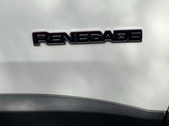 Used 2023 Jeep Renegade Limited w/ Limited Elite Group AWD/4WD image 30