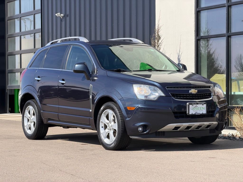 Used 2014 Chevrolet Captiva Sport LTZ image 4