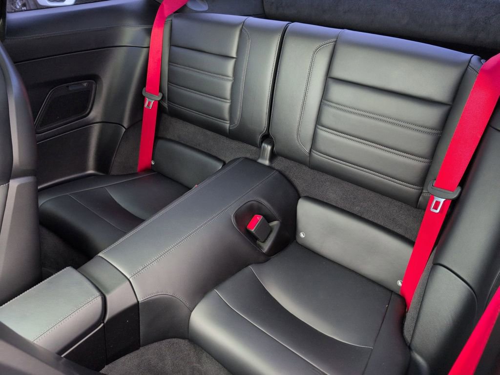 Used 2021 Porsche 911 Turbo image 25