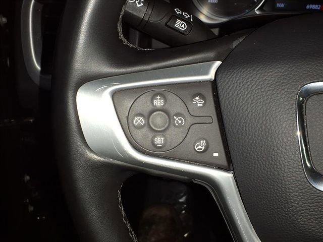 Used 2023 GMC Terrain SLT image 17