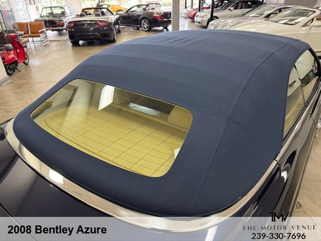Used 2008 Bentley Azure RWD image 5
