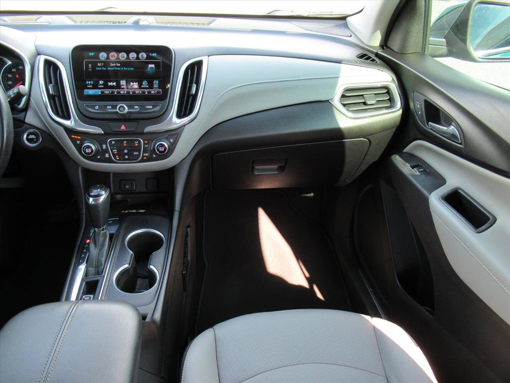 Used 2018 Chevrolet Equinox Premier image 14