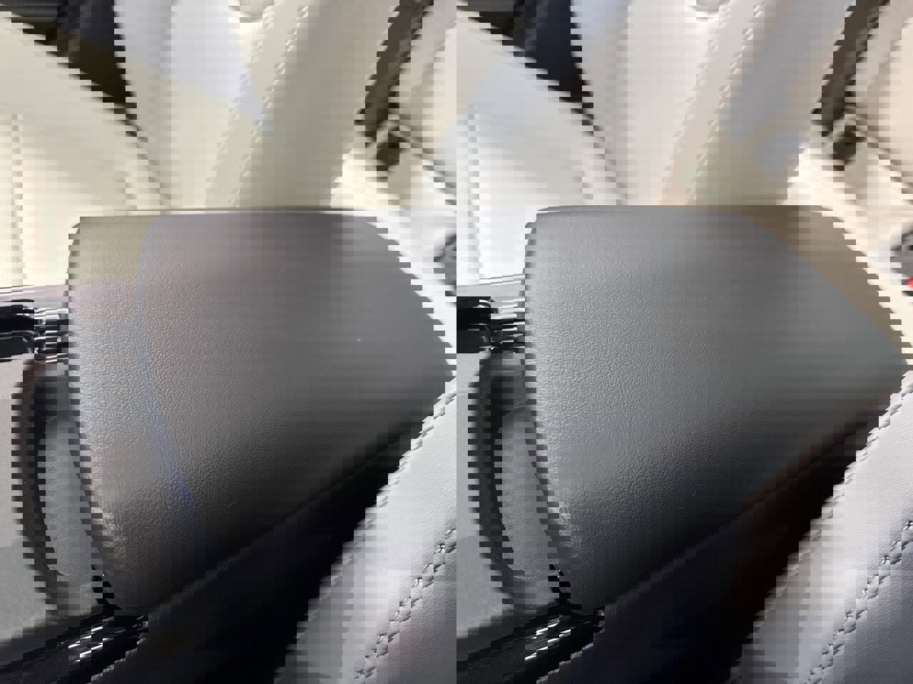 New 2026 Toyota Prius Limited image 30