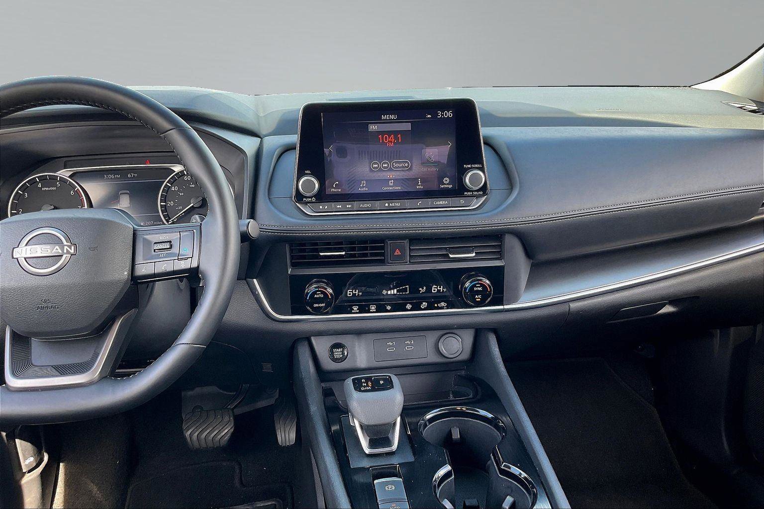 Certified 2025 Nissan Rogue SV AWD/4WD image 7