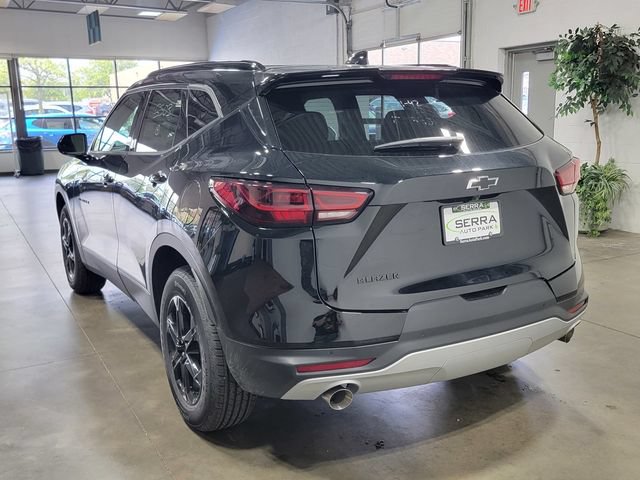 New 2026 Chevrolet Blazer LT w/ Convenience Package FWD image 7