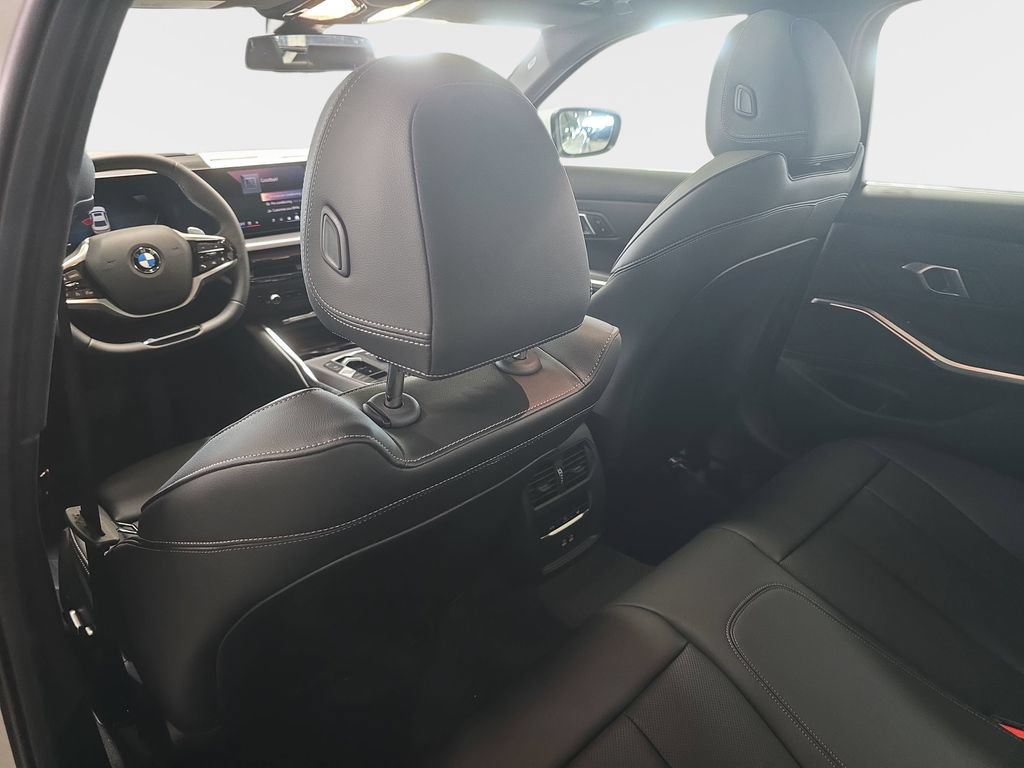 New 2026 BMW 330i xDrive Sedan w/ Premium Package AWD/4WD image 8