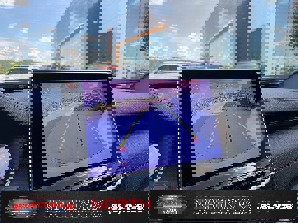 Used 2024 Jeep Compass Trailhawk image 11