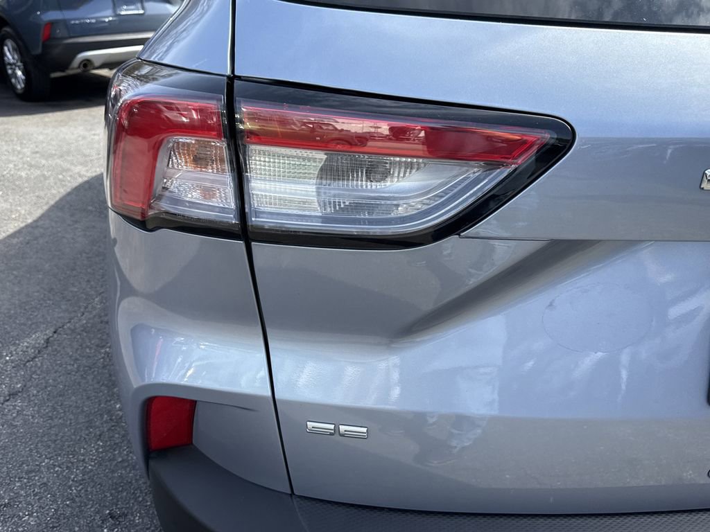 Used 2022 Ford Escape SE w/ Convenience Package image 34