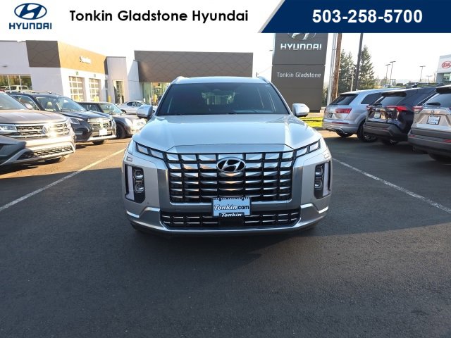 Used 2024 Hyundai Palisade Calligraphy image 4