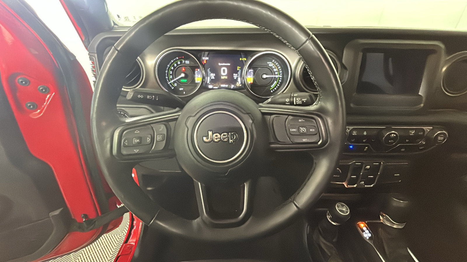 Used 2023 Jeep Wrangler Unlimited w/ Cold Weather Group AWD/4WD image 16