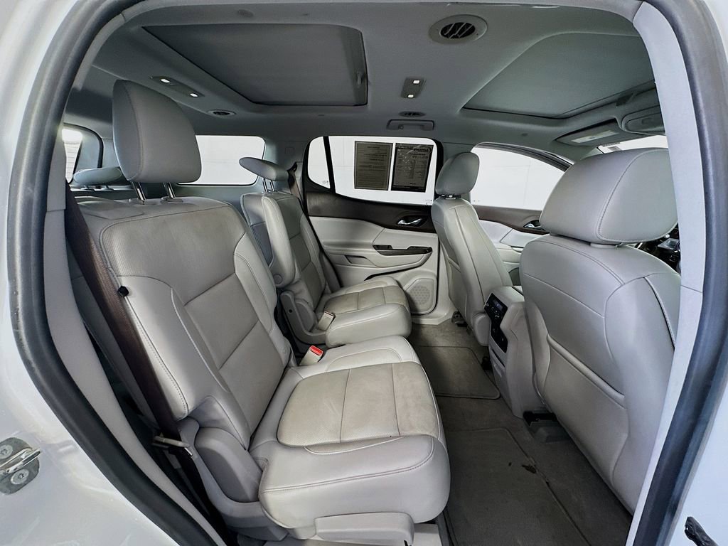Used 2018 GMC Acadia SLT image 29