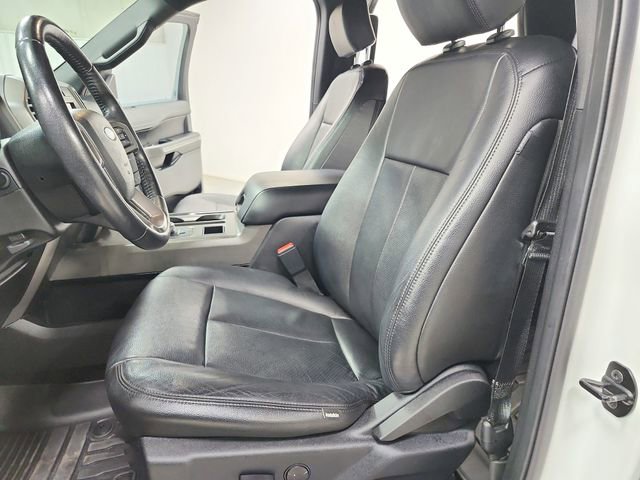 Used 2020 Ford Expedition XLT image 14
