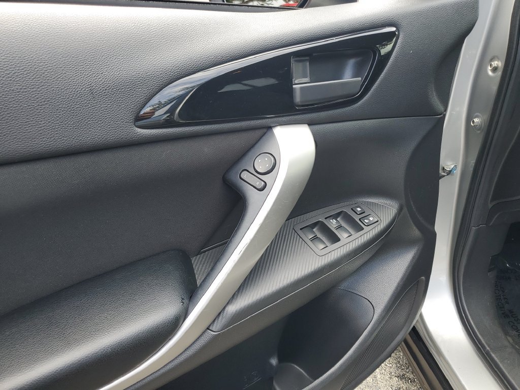 Used 2019 Mitsubishi Eclipse Cross ES AWD/4WD image 19