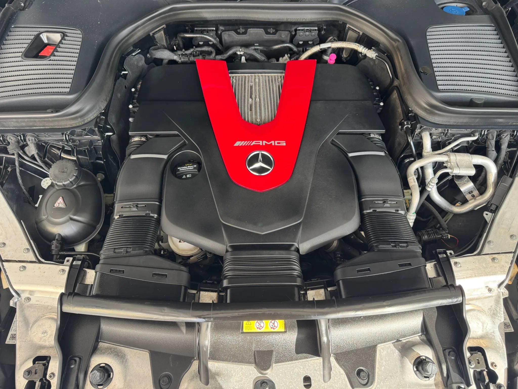 Used 2018 Mercedes-Benz GLC 43 AMG 4MATIC image 33