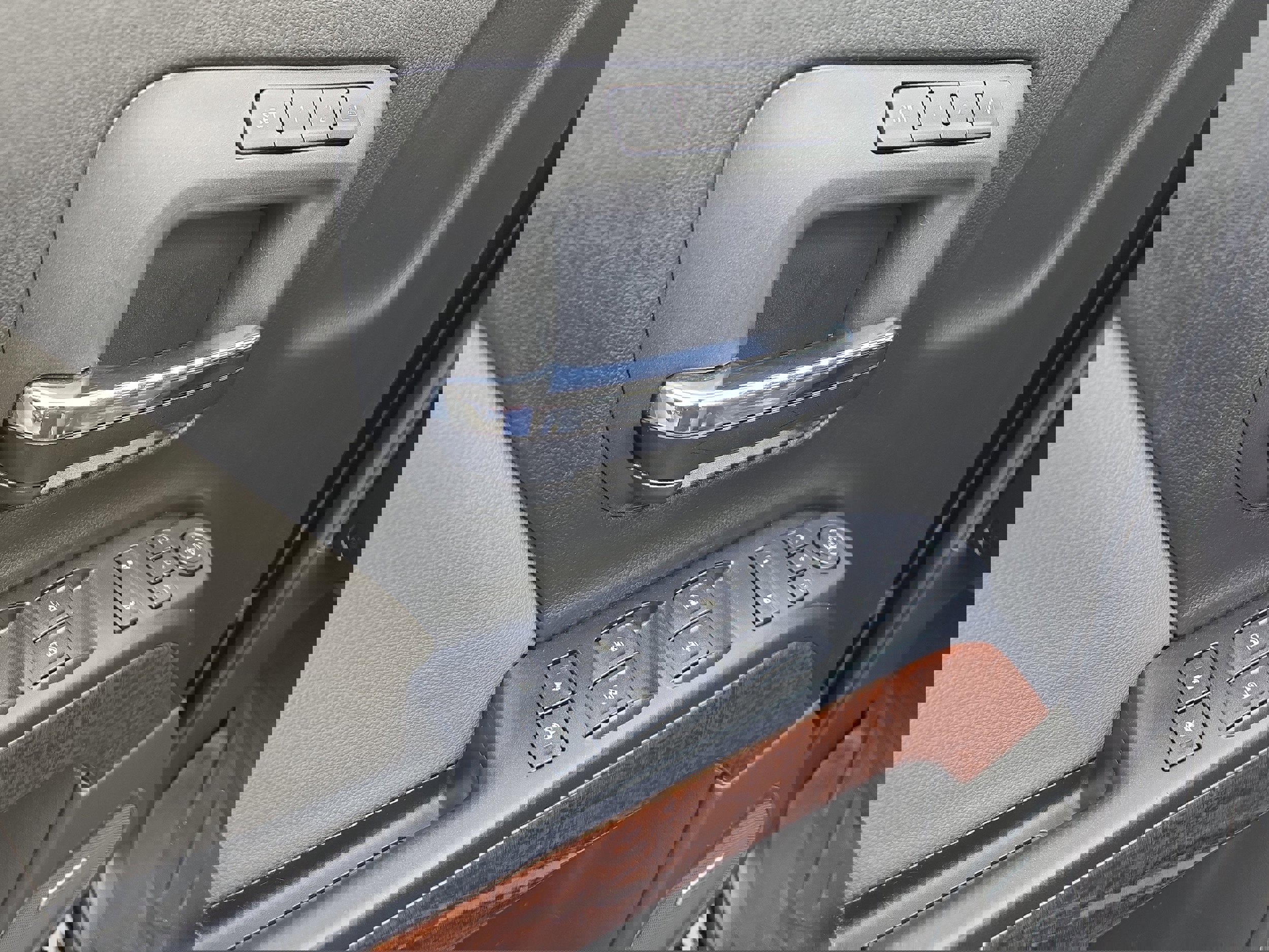 Used 2017 GMC Sierra 1500 SLT image 10