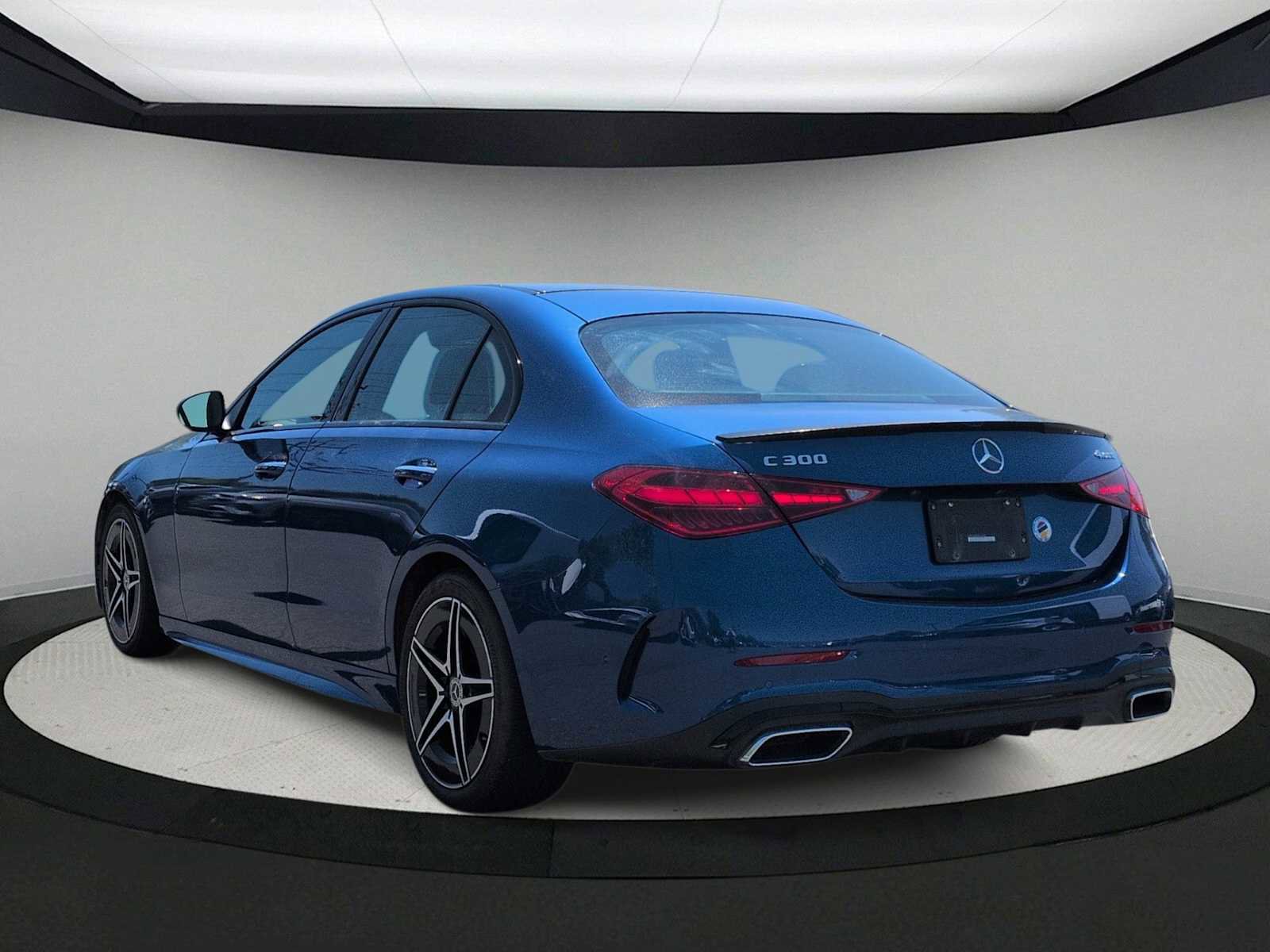 Used 2022 Mercedes-Benz C 300 4MATIC Sedan image 6