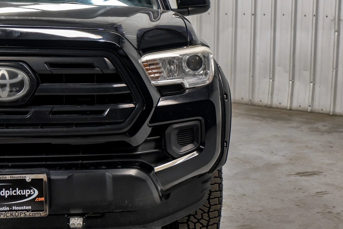 Used 2018 Toyota Tacoma SR w/ SR Convenience Package AWD/4WD image 44