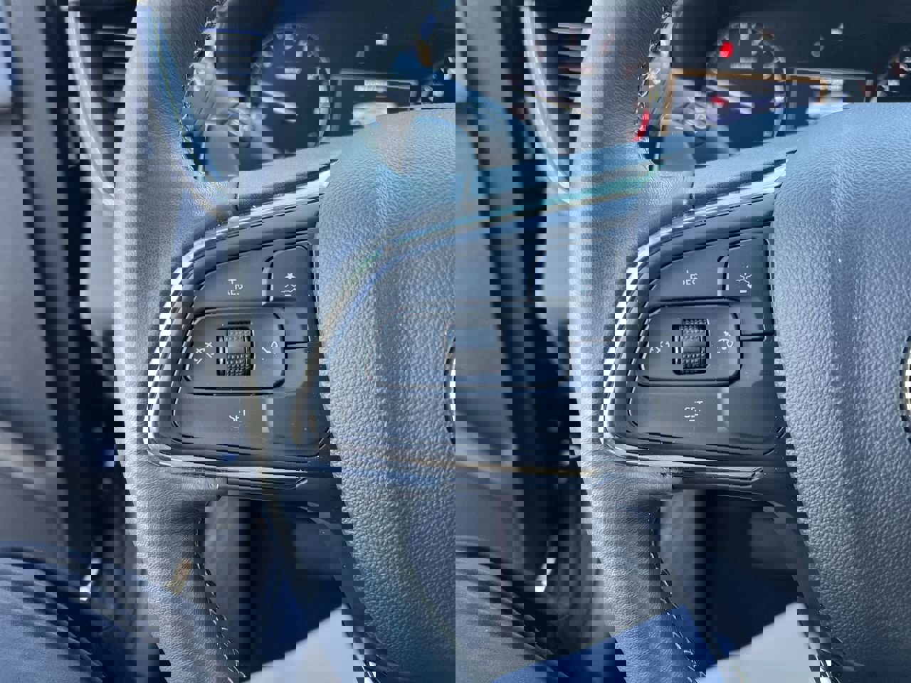 Used 2023 Buick Envision Preferred image 19