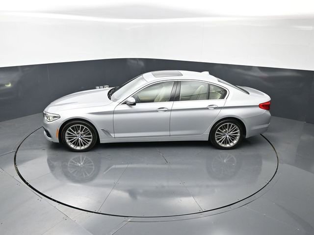 Used 2020 BMW 540i xDrive w/ Executive Package AWD/4WD image 17