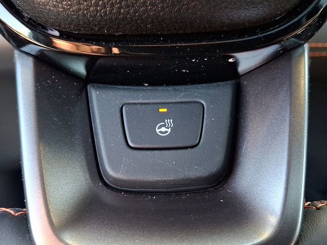 Used 2025 Honda Pilot TrailSport image 27