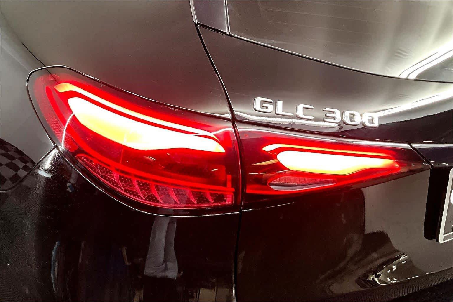 Used 2023 Mercedes-Benz GLC 300 4MATIC image 55