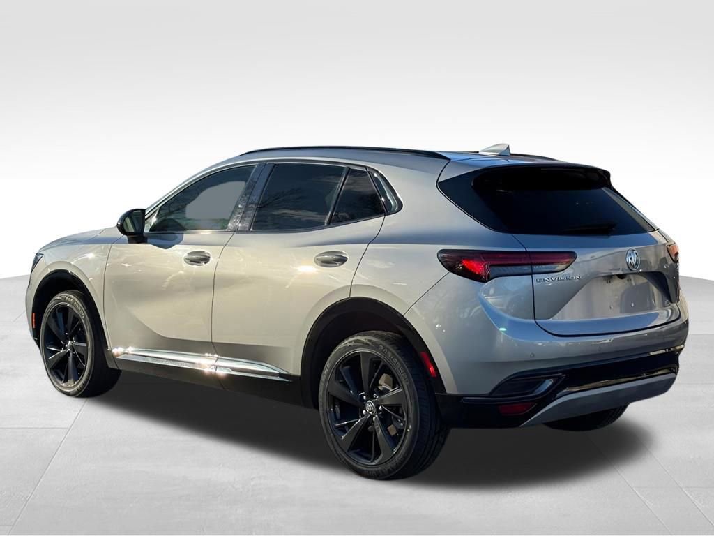 Used 2023 Buick Envision Preferred image 9