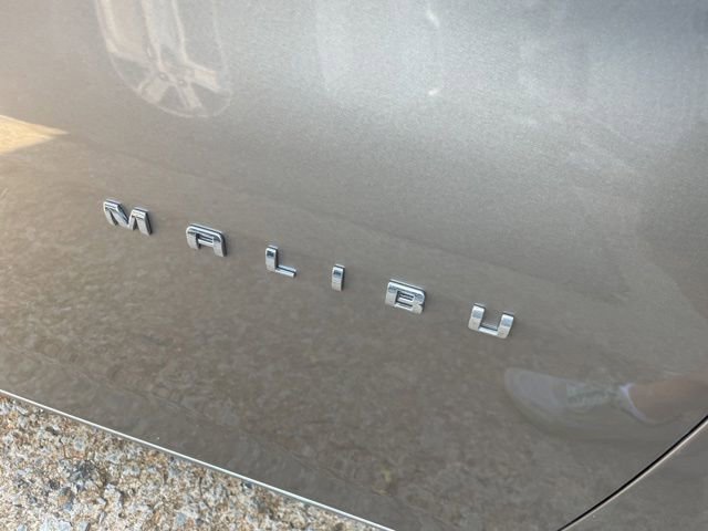 Used 2025 Chevrolet Malibu LT FWD image 6