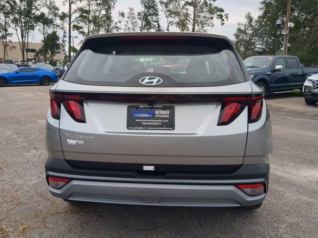 New 2025 Hyundai Tucson SE image 6