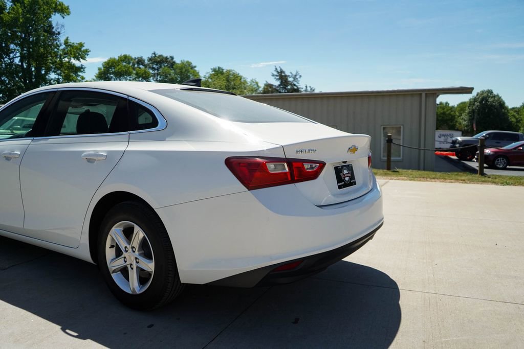 Used 2022 Chevrolet Malibu LS image 19