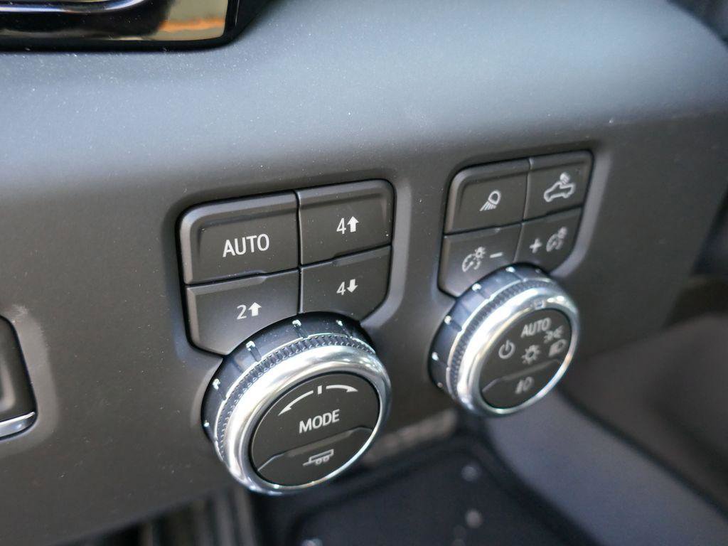 New 2026 GMC Sierra 1500 AT4 w/ AT4 Premium Package image 22