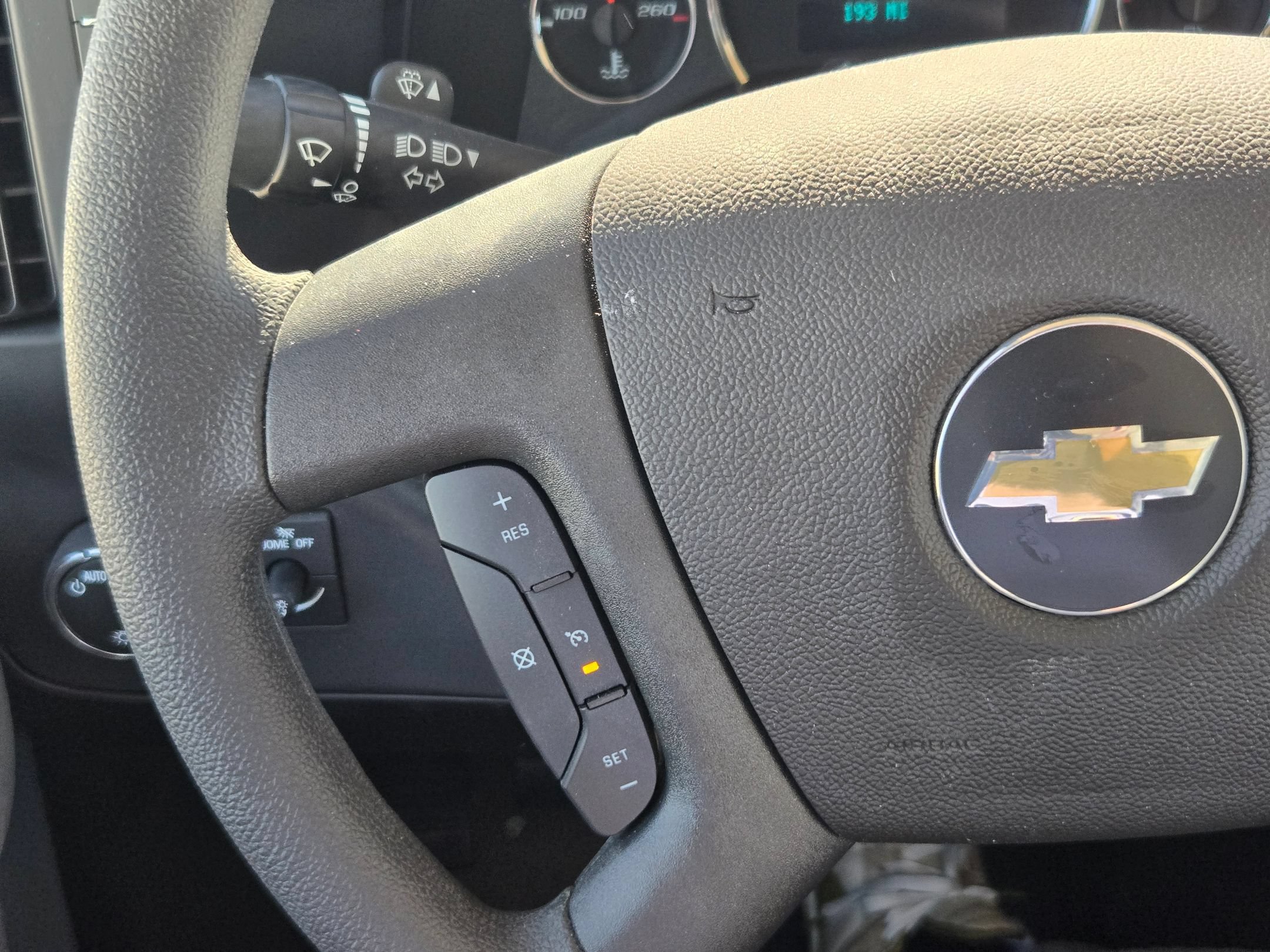 New 2025 Chevrolet Express 3500 w/ Power Convenience Package RWD image 32