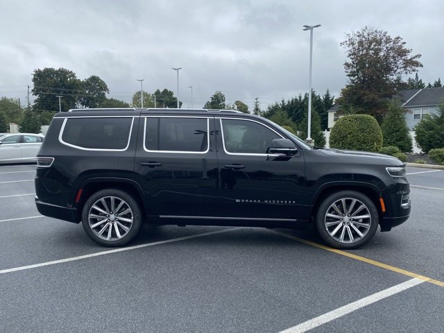 New 2024 Jeep Grand Wagoneer Series I w/ HD Trailer Tow Package image 9