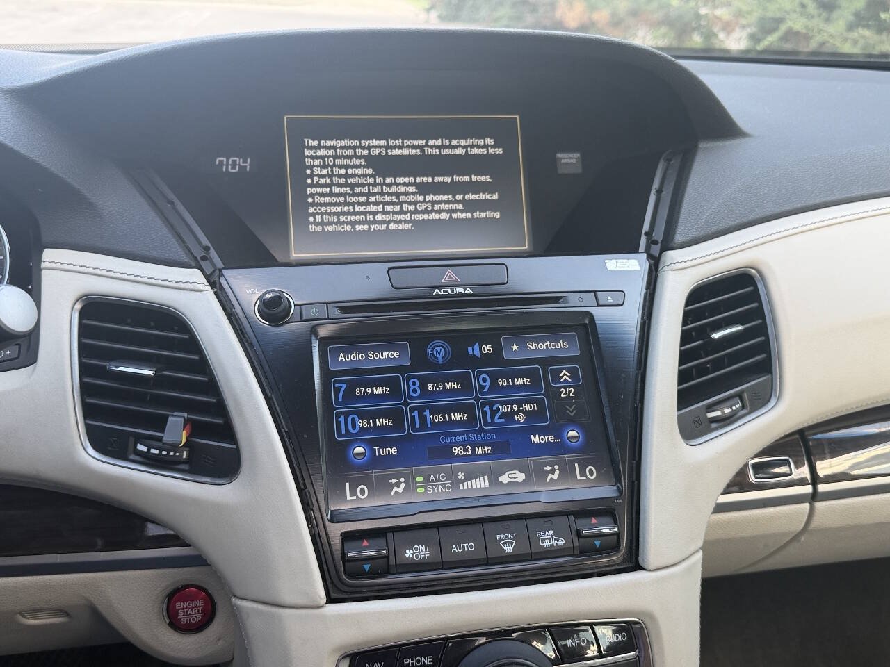 Used 2015 Acura RLX w/ Technology Package FWD image 16