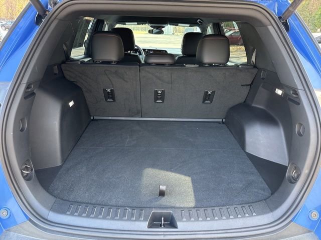 Used 2025 Chevrolet Equinox RS w/ Convenience Package III image 27