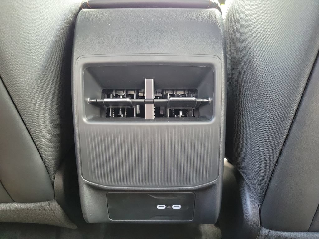 New 2026 Jeep Cherokee Limited AWD/4WD image 34