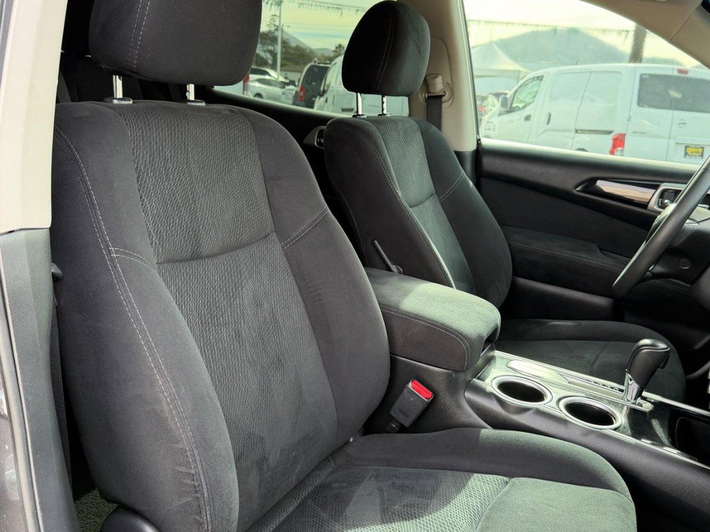Used 2015 Nissan Pathfinder SV image 22