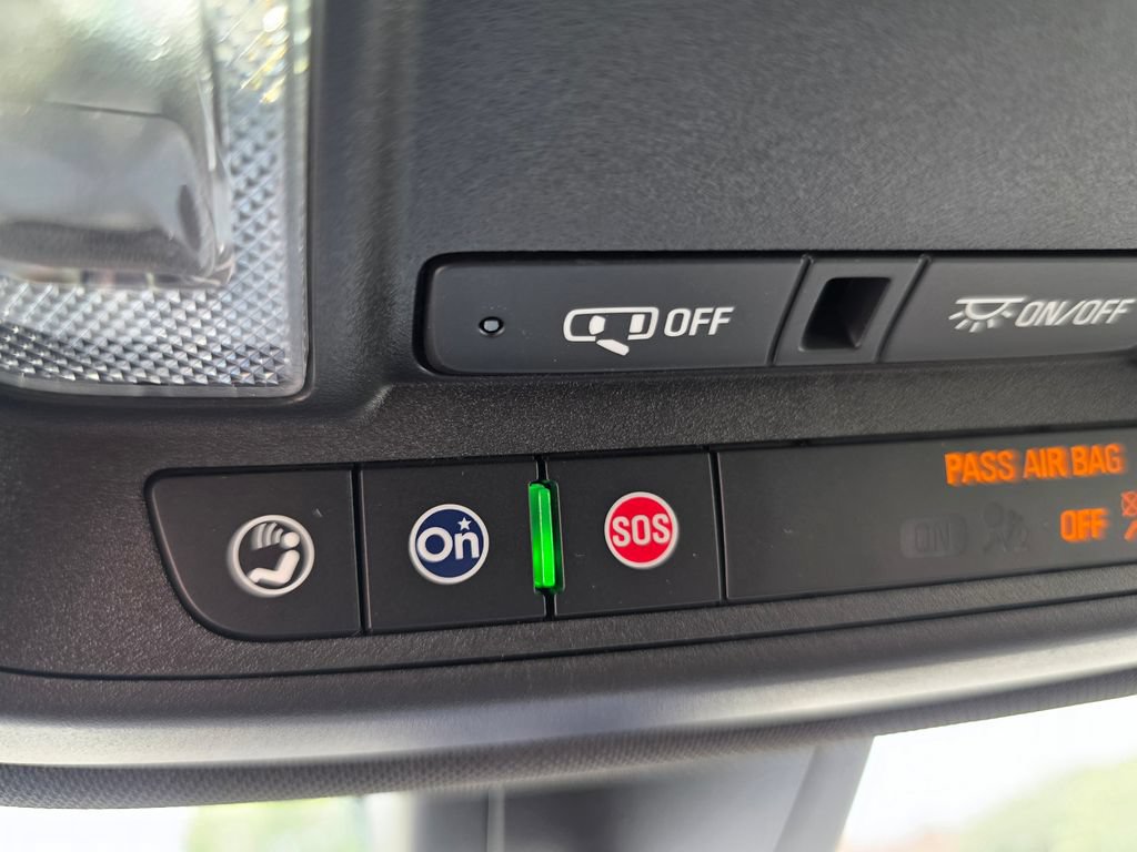 Certified 2023 Chevrolet Traverse LT FWD image 26