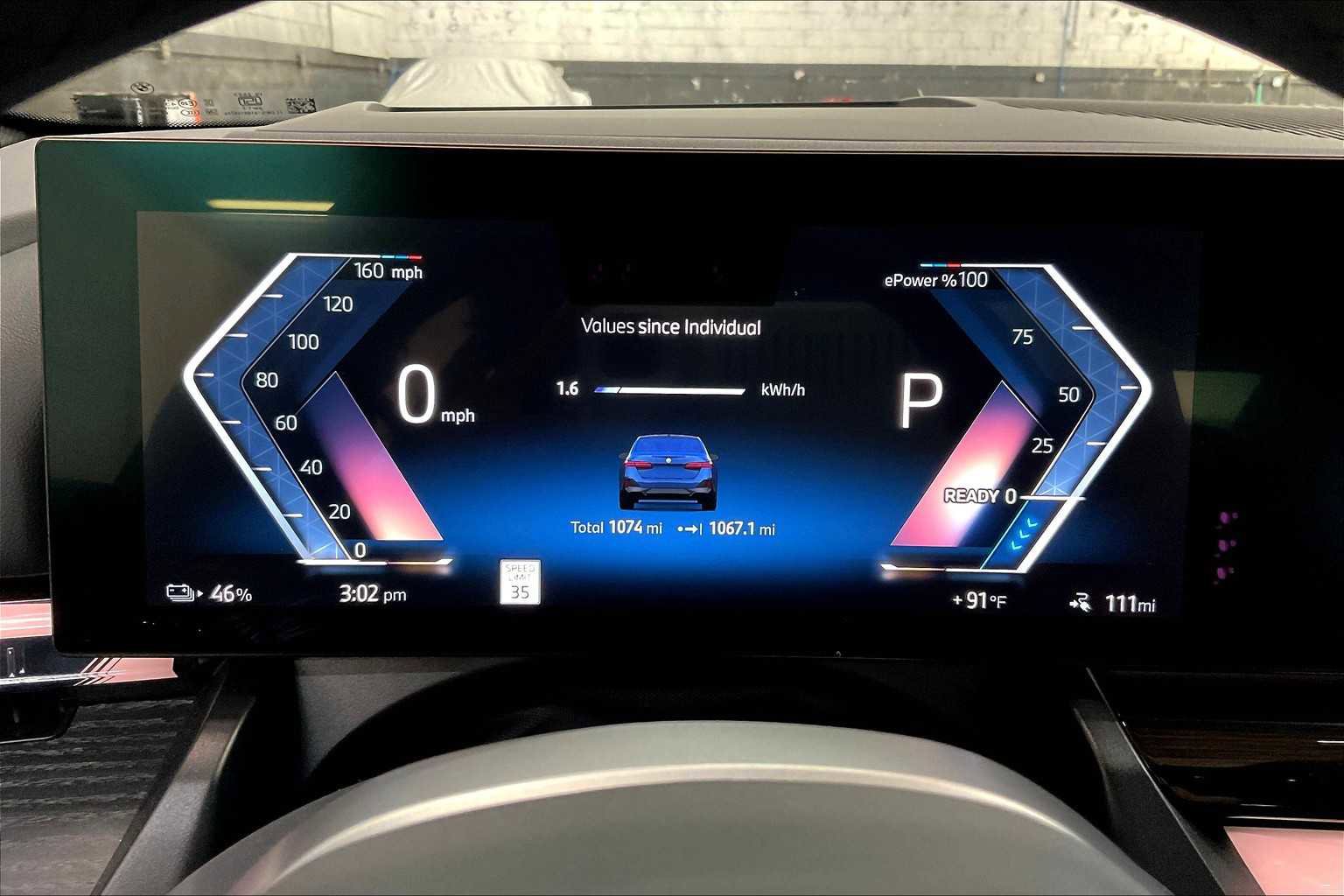 Used 2025 BMW i5 xDrive40 w/ Executive Package image 23